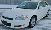 2009 CHEVROLET IMPALA - 111K MILES!