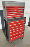CRAFTSMAN 19-DRAWER TOOL CHEST. W/KEYS