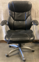 TWO OSGOOD OFFICE CHAIRS - 4