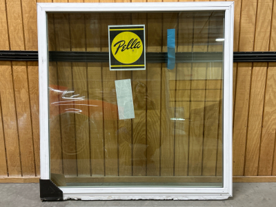 LIKE NEW PELLA EHITE TRIM SOLID PANE WINDOW-FRAME: 47.5&rdquo;x37.5&rdquo;x3.25&rdquo;, PANE: 43&rdquo;x43&rdquo;