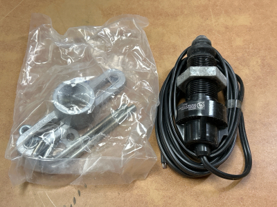 12 ADT B613 GATE VALVE SWITCHES WITH HARDWARE AND INSTRUCTIONS