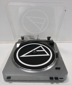 Audio-Technica AT-LP60 Belt-Drive Stereo Turntable