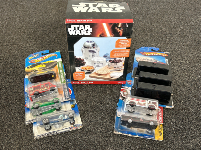 (9) COLLECTIBLE HOTWHEELS AND STAR WARS R2-D2 BENTO BOX