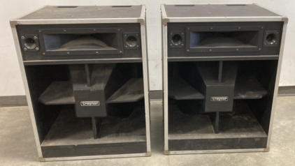 Trayor Stage Speakers