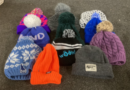 (11) KNIT BEANIES/ HATS