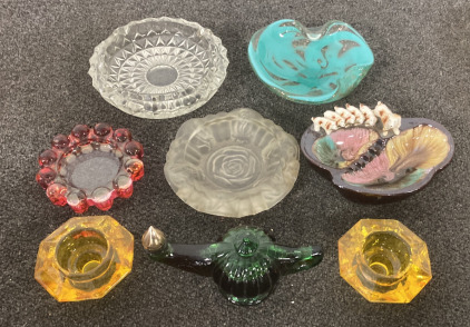 (1) AVON ALADDIN&rsquo;S LAMP BIRD OF PARADISE FOAMING BATH OIL, (2) YELLOW GLASS CANDLE HOLDERS, (1) GLASS CANDY DISH, (1) VINTAGE BUBBLE GLASS ASHTRAY, AND MORE