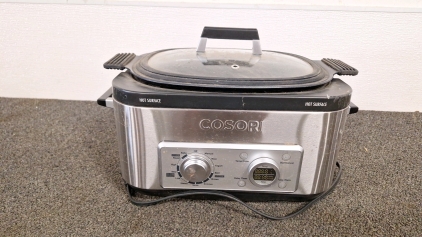 COSORI MULTI-COOKER - POWERS ON