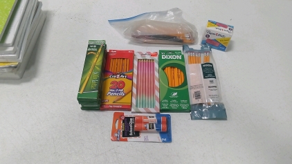 (12) Lines Paper Comp. Note Book (1) 3 Ring 2" Covered School Binder (3) 11"x17" Canvas Colour Books & More