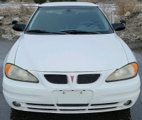 2004 PONTIAC GRAND AM - RUNS WELL - 141K MILES! - 2