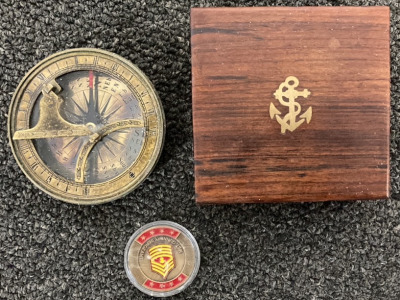 TWO VINTAGE BRASS LIKE SUNDIAL COMPASSES, US MARINE CORP MST. GUNNERY SERGEANT CHALLENGE COIN