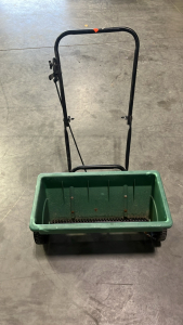 GREEN THUMB SEED SPREADER