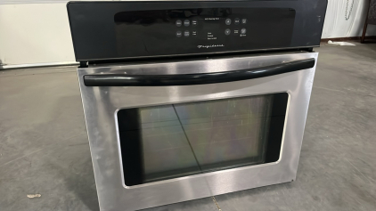 FRIGIDAIRE OVEN INSERT ( 24”x 27”1/4 x 24”)