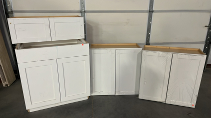 (4) WHITE MODERN MUTI- SIZED CABINETS