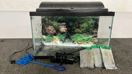SMALL FISH TANK W/ FISH NET, AQUA PUMP, AND FILTERS