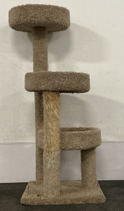 CAT TREE WITH SCRATCHING POST