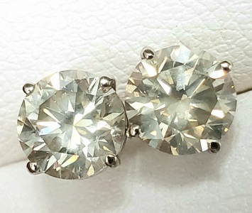 $23500 14K Diamond (2.01Ct,Si,J-K) Earrings