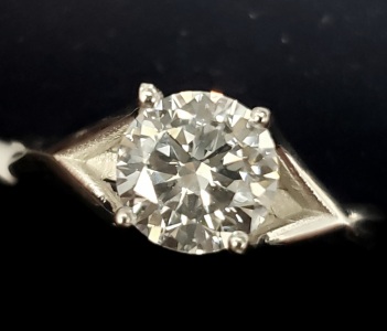 $8310 14K Lab Grown Diamond (1.8Ct,Vs1,Fanit Blue) Ring