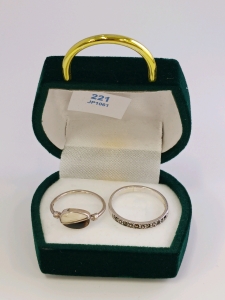 (1) .925 Silver Marcasite Ring Size 7 (1) .925 Silver Onyx Ring Size 4.5