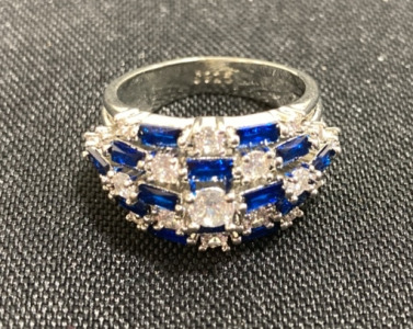 Size 8 Blue And White Sapphire Ring