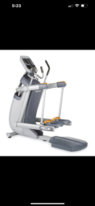 Precor AMT 100i Adaptive Motion Trainer