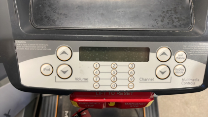 (1) Matrix T7 Treadmill Model T-5X/7X