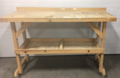 Work Bench with Shelve