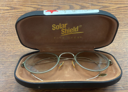 VINTAGE SOLAR SHIELD EYEGLASSES WITH CASE