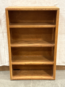 4 TIER BOOK SHELF IN OAK LIKE COLOR (31x12x48)