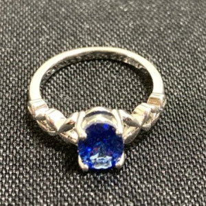 .925 Oval Blue Sapphire Ring Size 6