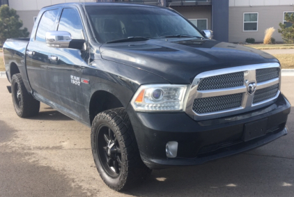 2014 DODGE RAM 1500 - ECO DIESEL - 4X4 - LOADED!