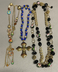 (3) Beautiful Ladies Costume/ Craft Necklaces