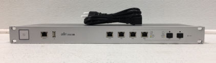 UniFi Security Gateway. (USG Pro 4) W/Cord
