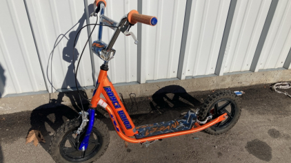 Royce Union 12.5&rdquo; Scooter (Blue/Orange)