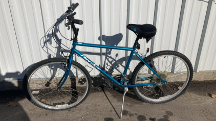 26&rdquo; Norco Cherokee Bicycle (Teal Blue)