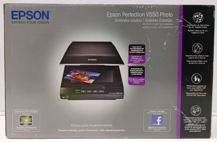 Epson Perfection V550 Photo Film And Document Scanner