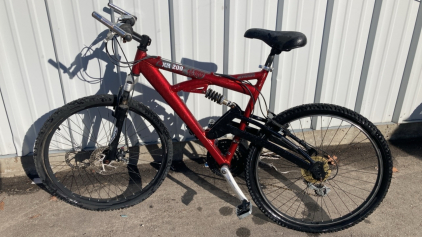 26&rdquo; Mongoose XR 200 Bicycle (Red)