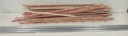 (1) Box w/ 48 Pieces Of Tack Strip (10) Pieces Of Aluminum Tack Strip