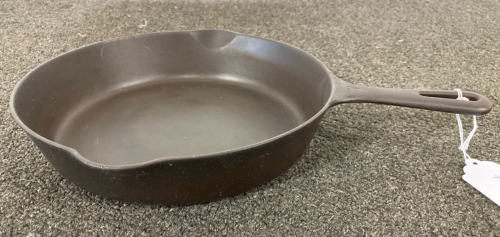 GRISWOLD #7, 9 3/4” CAST IRON SKILLET