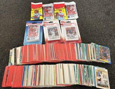 BASEBALL CARDS AND 7 UNOPENED 2022 BASEBALL CARDS