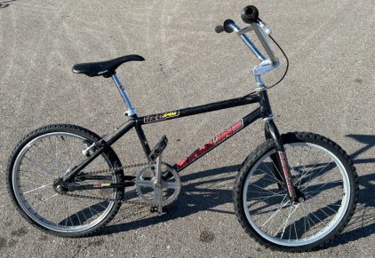 YOUTHS REDLINE 340 BIKE