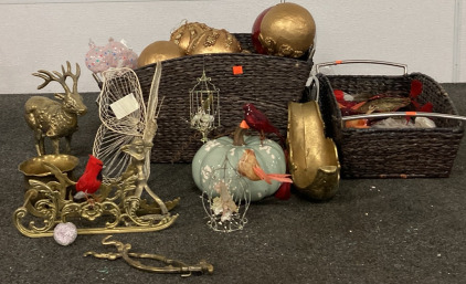 CHRISTMAS DECORATIONS, VINTAGE BRASS, CANDLES