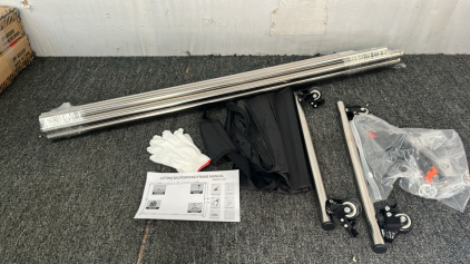 LIFTING BACKGROUND FRAME W/ WHEELS