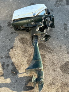 SEARS BOAT MOTOR-7HP SOLID STATE IGNITION HORSEPOWER WITH CLUTCH SHIFT-AIR COOLED