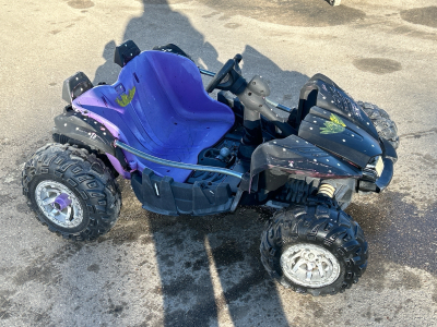 POWERWHEELS PURPLE/PINK DUNE RACER (UNABLE TO TEST-NO CHARGER)