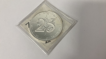 Canadian Maple Leaf 1 Oz Fine Silver Coin