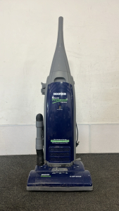 HOOVER WIDE PATH 12 AMP MOTOR VACCUM ( WORKS GREAT)