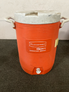 RUBBERGOTT WATER JUG