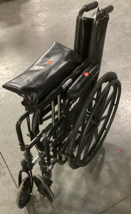 (1) “DRIVE” SILVER SPORT 2 WHEELCHAIR