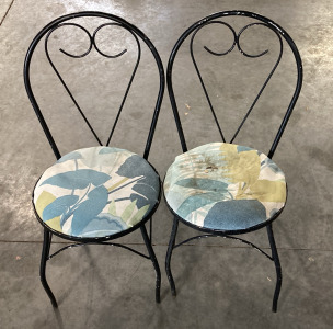 (2) METAL KITCHEN CHAIRS WITH FABRIC SEATS (15”X33”)