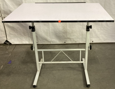 WHITE FOLD OUT TABLE (35.5X24X31”)